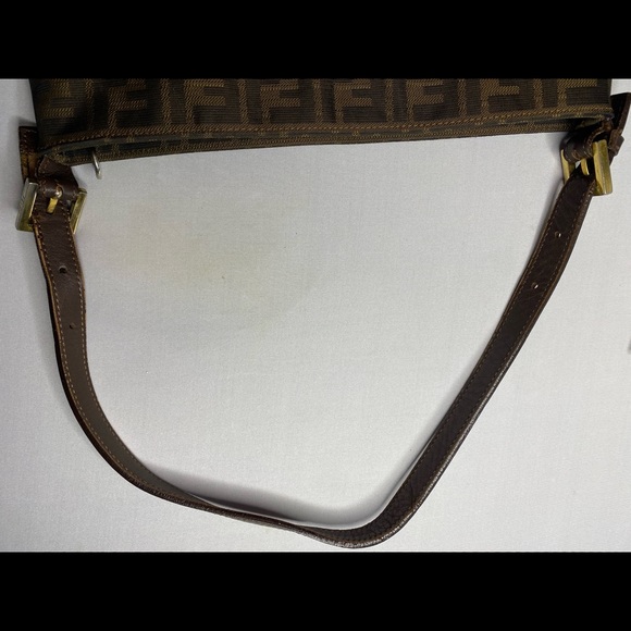 Vintage Fendi bag - Picture 5 of 10